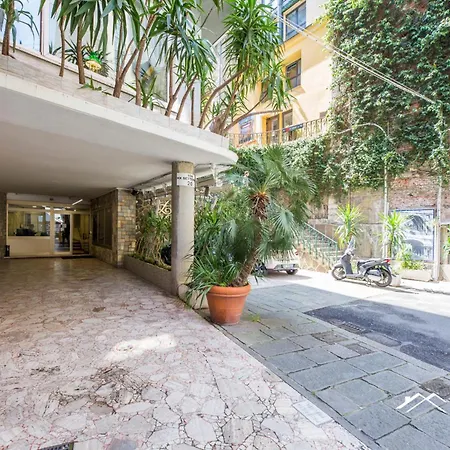 Lejlighedshotel Center Lux, 1br, Ac, Wifi, By Tilo